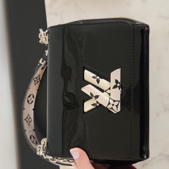 Vernis Twist PM - Picture 2 of 14